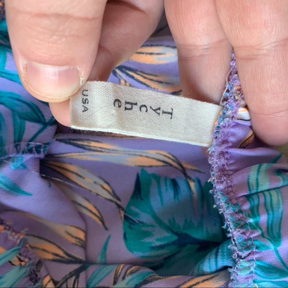 Patterned Shorts - Picture 2 of 3